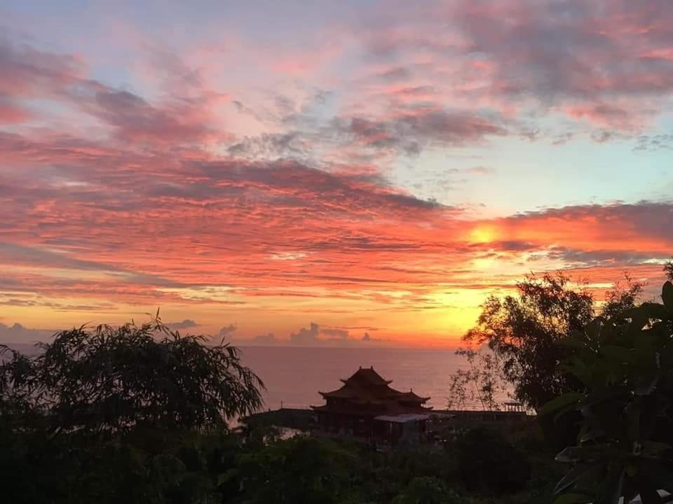 舞浪海景旅店 Hotel Xiaoliuqiu Buitenkant foto
