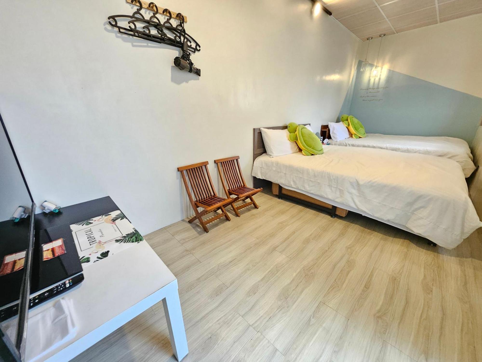 舞浪海景旅店 Hotel Xiaoliuqiu Kamer foto
