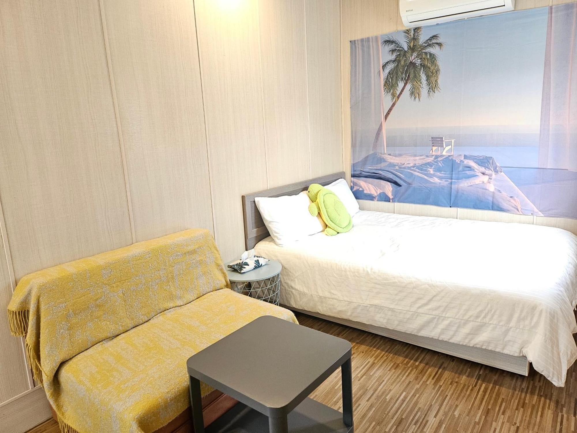舞浪海景旅店 Hotel Xiaoliuqiu Buitenkant foto