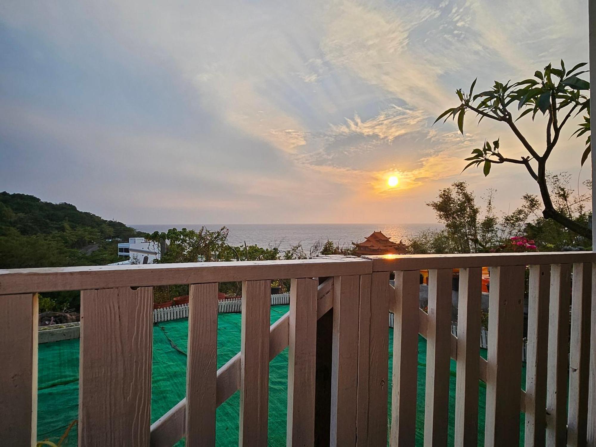 舞浪海景旅店 Hotel Xiaoliuqiu Buitenkant foto